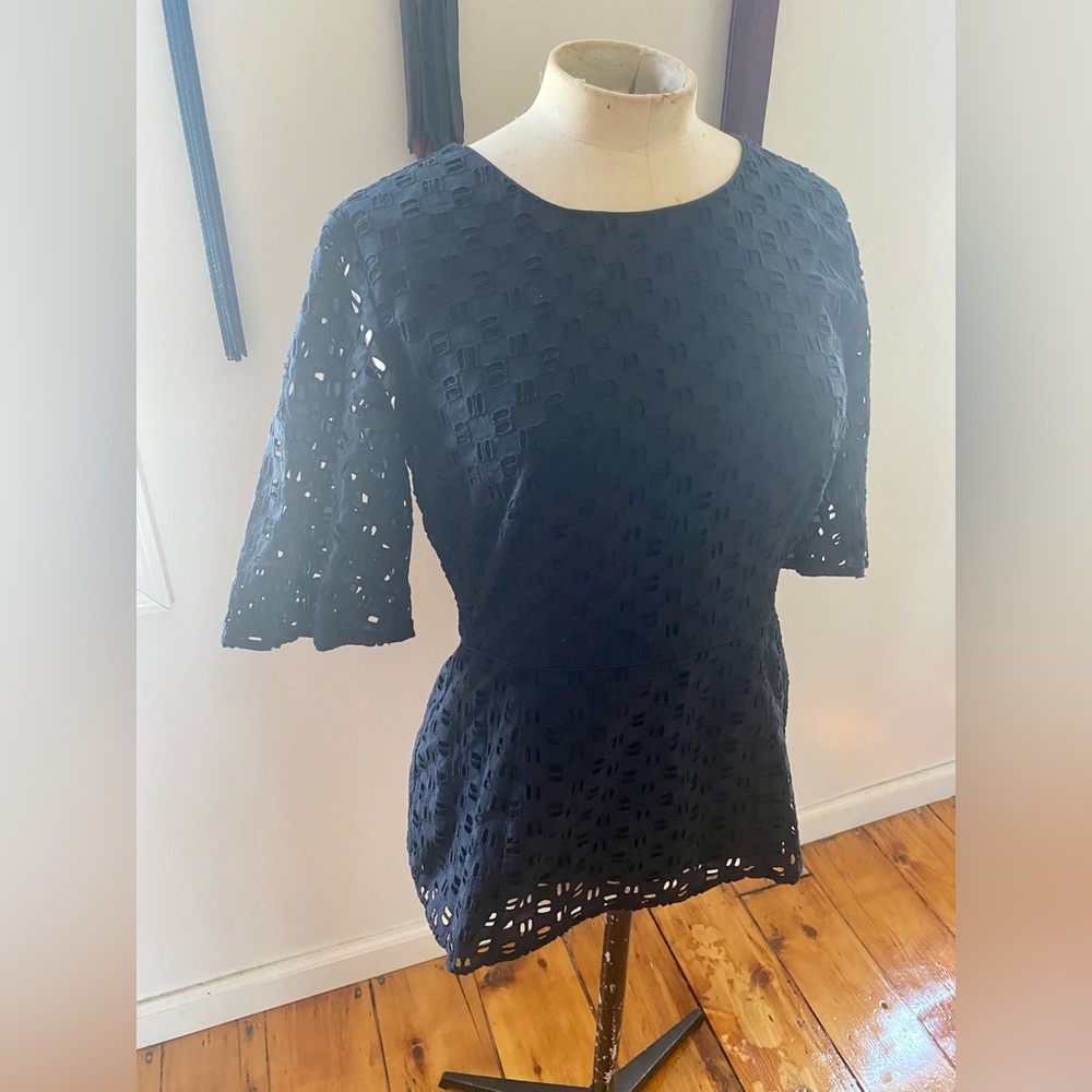 C. Wonder black lace flared waist dress shirt with 3/4 sleeves. Size 6